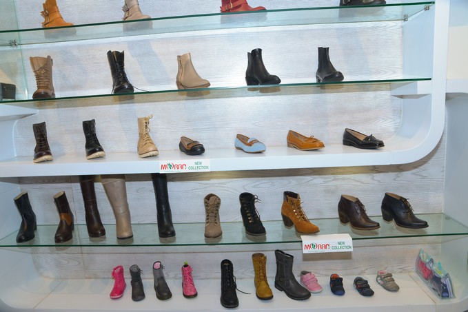 حملة تنويلات هائلة في محل shoes fever